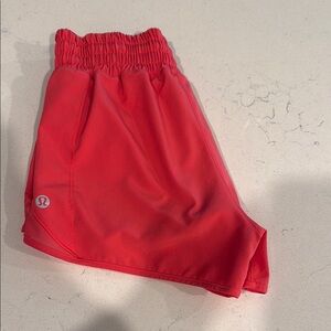 Lululemon Hotty Hot HR Lined Short 2.5"